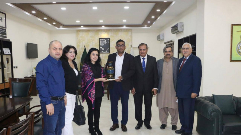 Orta Şərq dilləri və ədəbiyyatı kafedrasının əməkdaşı Pakistan İslam Respublikasının Lahor şəhərində elmi seminarda iştirak edib