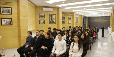 BDU-da “Heydər Əliyev mühazirələri” çərçivəsində Milli Məclisin üzvü Samir Vəliyevlə görüş