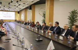 Ölkənin birinci bankı və birinci universiteti arasında memorandum imzalandı