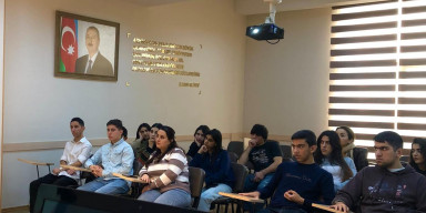 "Gənclər arasında mobil telefon asılılığı" adlı tədbir keçirilib