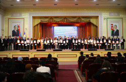 BDU-nun tələbələri təltif olunublar