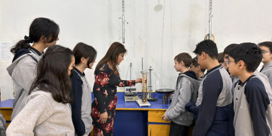 BDU Gənc istedadlar liseyinin şagirdləri Fizika fakültəsində olublar