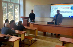 Bərk cisimlər fizikası kafedrasının elmi seminarı keçirilib