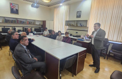 Elmi seminarda maye kristalların yeni nəsli barədə danışılıb