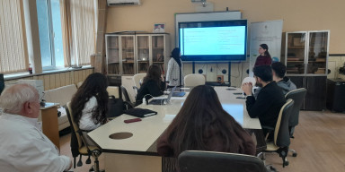 Fizika fakültəsi Gənc Alimlər Şurasının elmi seminarı keçirilib