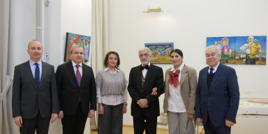 BDU-nun rektoru Vyanada Azərbaycan Mədəniyyət Mərkəzində keçirilən tədbirdə iştirak edib