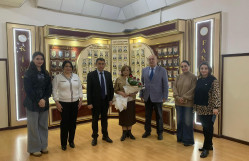 Fəridə xanım Aslanovanın 80 illik yubileyidir