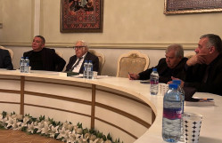 Türkoloji Qurultayın 100-cü ildönümünə həsr olunmuş dəirmi masa