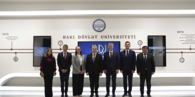 Macarıstanın Azərbaycandakı səfiri və Pannoniya Universitetinin rektoru BDU-da
