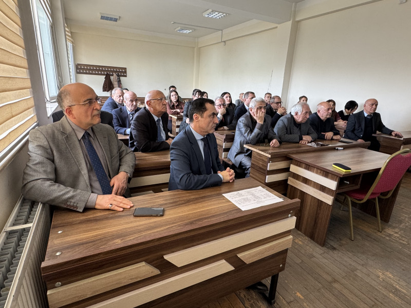 “Elm günü”nə həsr olunmuş seminar