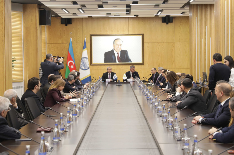 BDU və “BP Eksploreyşn (Kaspian Si) Limited” arasında əməkdaşlıq müqaviləsi imzalanıb