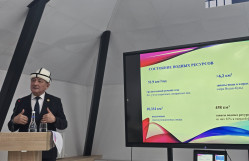 Qırğız Milli Universitetinin rektoru BDU-da mühazirə deyib