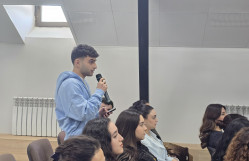 Qırğız Milli Universitetinin rektoru BDU-da mühazirə deyib