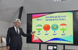 Qırğız Milli Universitetinin rektoru BDU-da mühazirə deyib