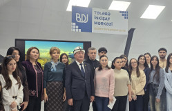 Qırğız Milli Universitetinin rektoru BDU-da mühazirə deyib