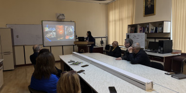 Yarımkeçiricilər fizikası kafedrasında elmi seminar keçirilib