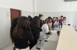 BDU tələbələri Genetik Ehtiyatlar İnstitutunda istehsalat təcrübəsində