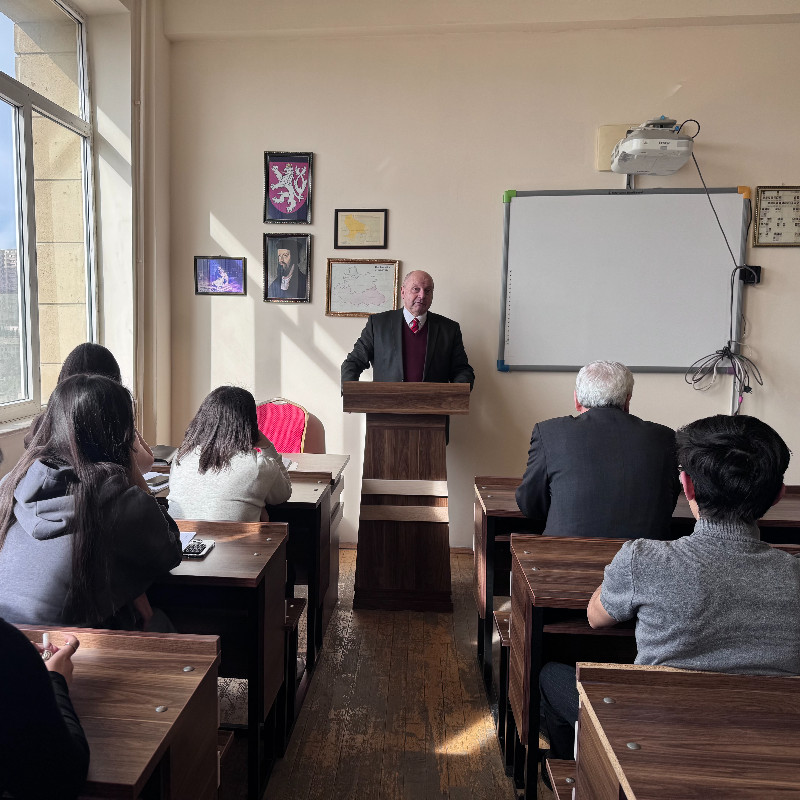 Bakı Dövlət Universitetinin Tarix fakültəsində “Sülhməramlı azərbaycanlılar” mövzusunda elmi seminar keçirilib