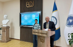 27 mart “Elm Günü” münasibəti ilə Fiziki və kolloid kimya kafedrasında elmi seminarı keçirildi