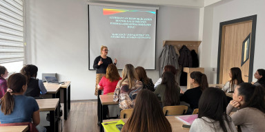 “Azərbaycan Respublikasının beynəlxalq imicinin formalaşmasında medianın rolu” mövzusunda elmi seminar