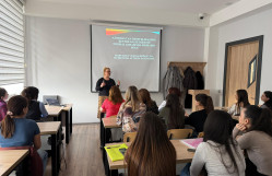 “Azərbaycan Respublikasının beynəlxalq imicinin formalaşmasında medianın rolu” mövzusunda elmi seminar
