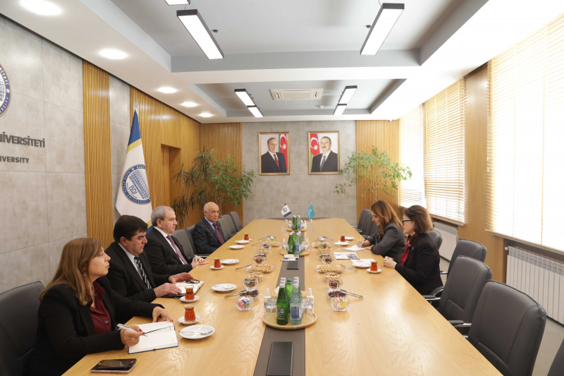 BDU-da Türk Mədəniyyəti və İrsi Fondunun prezidenti ilə görüş