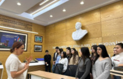 BDU-nun Tarix fakültəsinin tələbələri Heydər Əliyev Muzeyini ziyarət ediblər