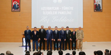 BDU-nun müəllimi Bayburt Universitetində Türkiyə-Azərbaycan əməkdaşlığına dair müzakirələrdə iştirak edib