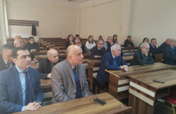 Tətbiqi riyaziyyat və kibernetika fakültəsi “Elm günü”nə həsr olunmuş Elmi seminar