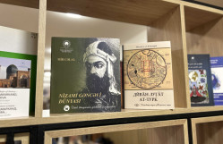 BDU-nun Elmi Kitabxanasına Türk Mədəniyyəti və İrsi Fondu tərəfindən kitablar hədiyyə olunub