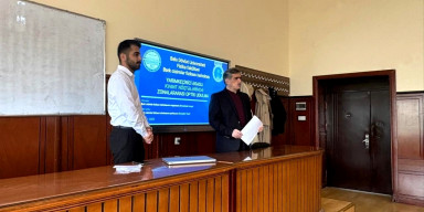 Bərk cisimlər fizikası kafedrasının seminarında  magistrant elmi məruzə ilə çıxış edib