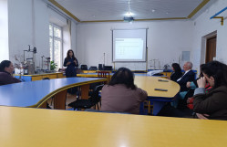 Optika və molekulyar fizika kafedrasının elmi seminarı keçirilib