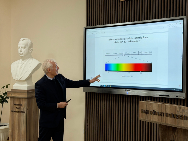 Kimya fakültəsində Elm Gününə həsr olunmuş ustad dərsi keçirilib