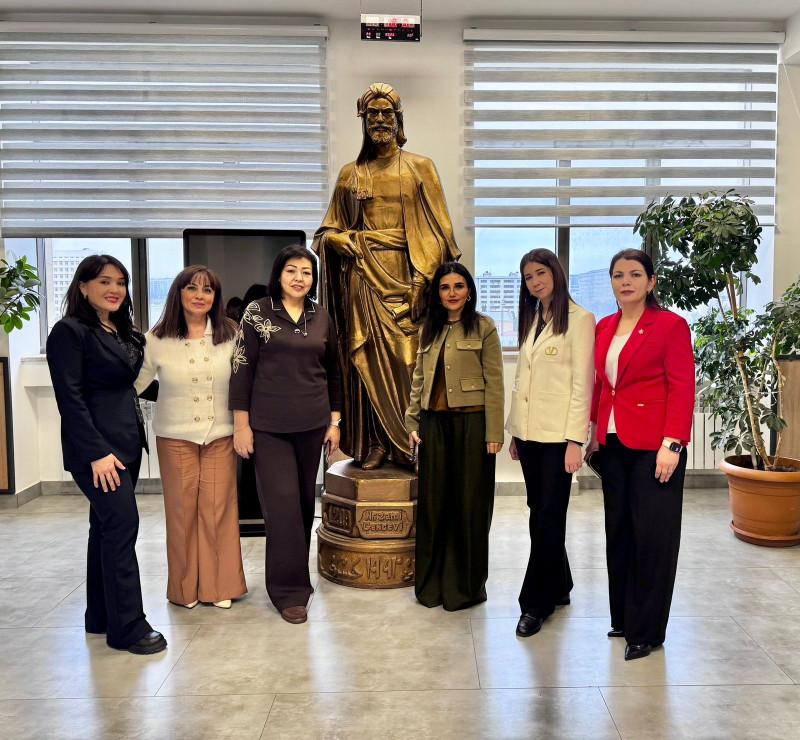 Səmərqənd Dövlət Xarici Dillər İnstitutunun nümayəndə heyəti Bakı Dövlət Universitetinin (BDU) Şərqşünaslıq fakültəsində olub