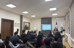 “Süni intellekt və rəqəmsal texnologiyaların kimyada tətbiqi” mövzusunda elmi seminar keçirilib