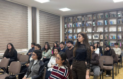 BDU-da süni intellekt və rəqəmsal texnologiyaların kimyada tətbiqi müzakirə olunub