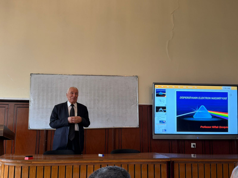 BDU-nun professoru Niftalı Qocayevin ustad dərsi