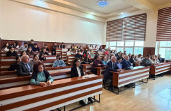 BDU-nun professoru Niftalı Qocayevin ustad dərsi