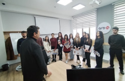 ADU tələbələri üçün Jurnalistika fakültəsində seminar keçirilib