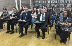 Kimyanın tədrisi metodikası kafedrasında elmi seminar keçirildi