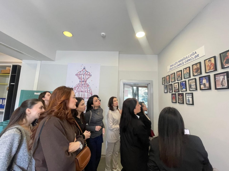 BDU tələbələri Autizm Mərkəzində