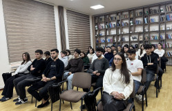 BDU tələbələri WUF13 barədə məlumatlandırılıb