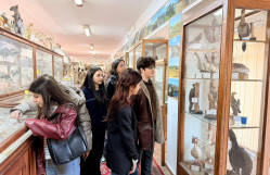 BDU tələbələri Həsən bəy Zərdabi adına Təbiət Tarixi Muzeyində elmi ekskursiyada