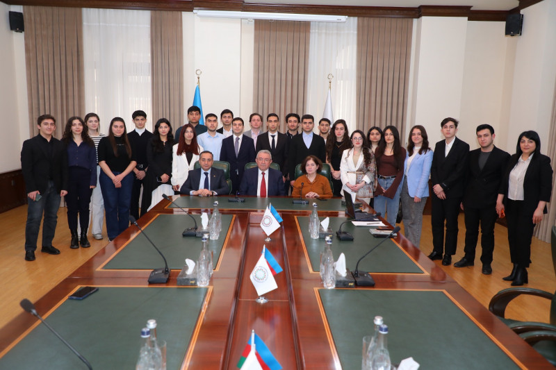 BDU könüllüləri “Qərbi Azərbaycan Gənc Səfirləri – II” layihəsinin növbəti görüşündə iştirak ediblər