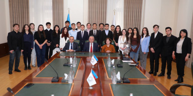 BDU könüllüləri “Qərbi Azərbaycan Gənc Səfirləri – II” layihəsinin növbəti görüşündə iştirak ediblər