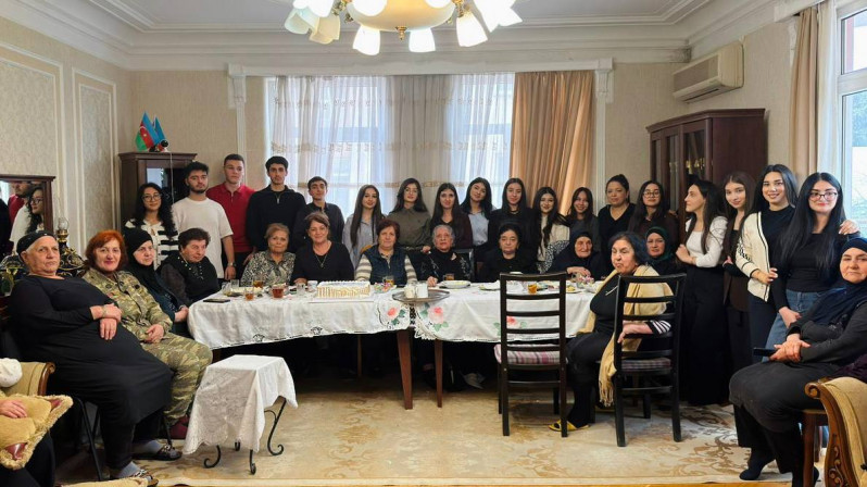 BDU tələbələri ahıl şəxslər üçün sosial xidmət müəssisəsini ziyarət ediblər