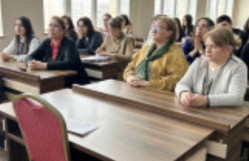 Tarix fakültəsində “Azərbaycanın orta əsr şəhərlərinin arxeoloji memarlığı” mövzusunda elmi seminar keçirilib