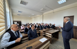 “XÜSUSİ SÜNİ İNTELLEKTDƏN SUPER SÜNİ İNTELLEKTƏ DOĞRU: TƏKAMÜL VƏ PERSPEKTİVLƏR” MÖVZUSUNDA USTAD DƏRS