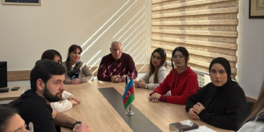 “Azərbaycan və Koreya dillərində yönlük halın ifadə vasitələrinin müqayisəli tədqiqi”