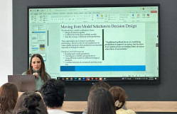 Biologiya fakültəsində süni intellektin qərarverici amil kimi tədbiqlərinə  həsr olunmuş elmi seminar keçirilib